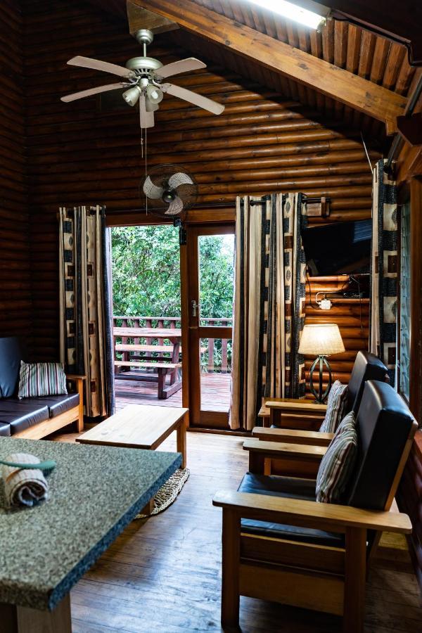 Mtunzini Forest Lodge Self Catering Resort Bagian luar foto